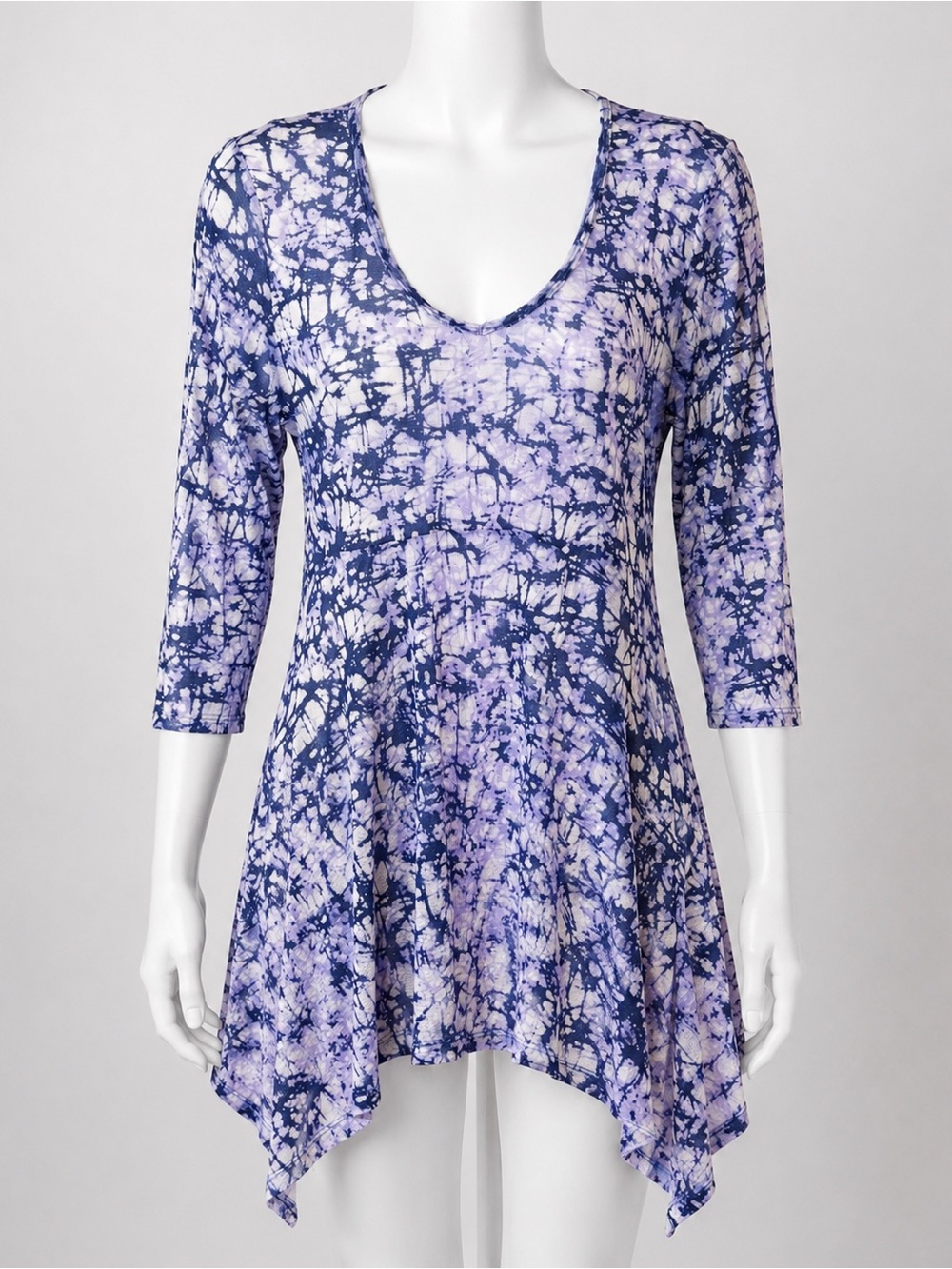 Karen Kane Sheer Handkerchief Hem Tunic Top XL White & Navy Abstract Print